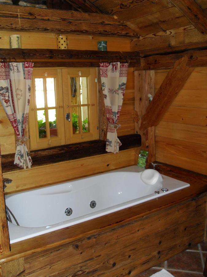 Bed and Breakfast Le Grenier à Saint-Paul-en-Chablais Extérieur photo